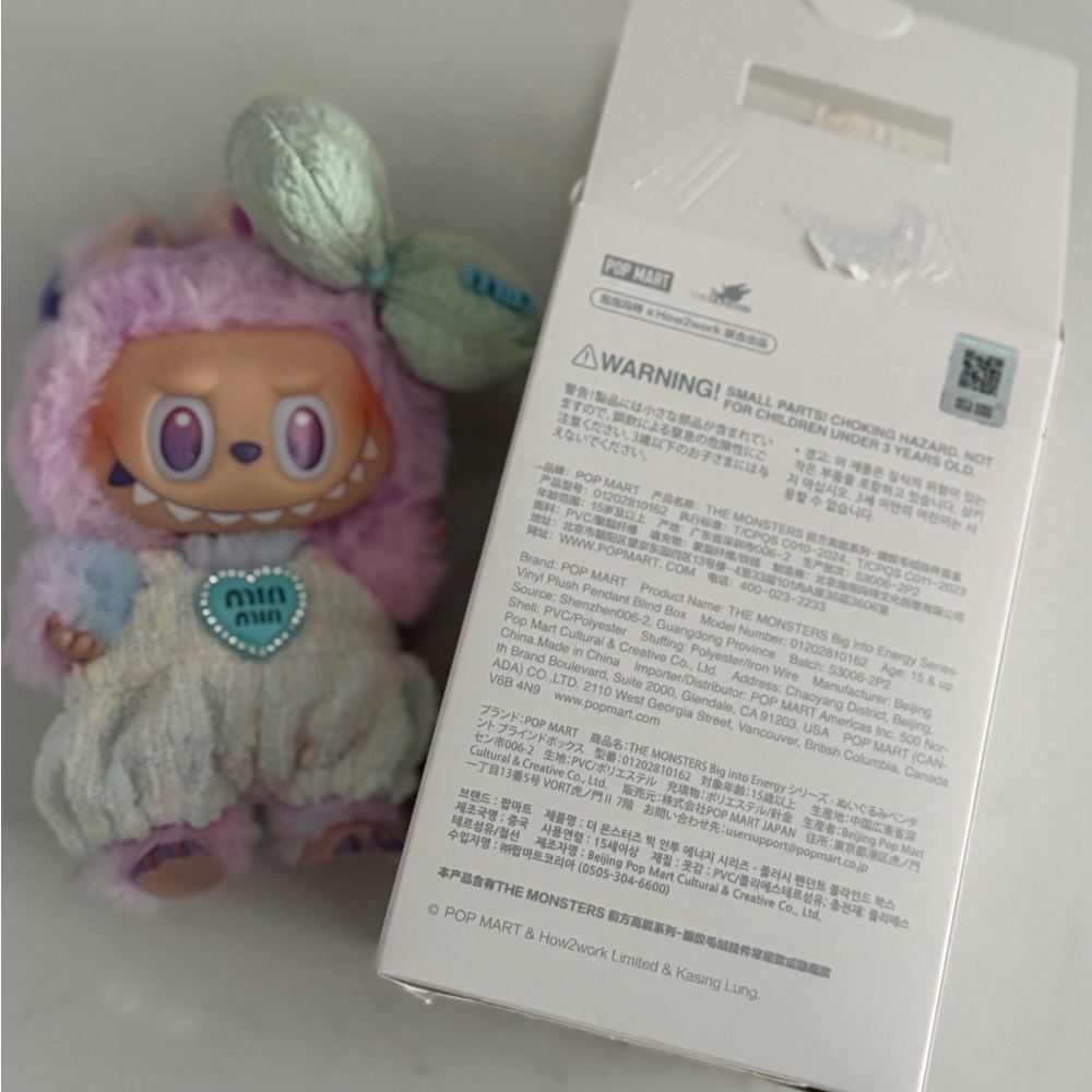 ❤️SOLD❤️Labubu Plush Pop Mart's The BIG ENERGY series in custom outfit ~ “LUCK” - Picture 4 of 13